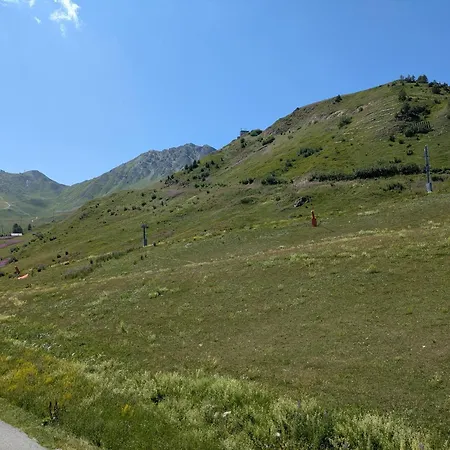 Divisible Avec Balcon Et Acces Pistes, Coeur Station - Fr-1-181-2804 La Plagne